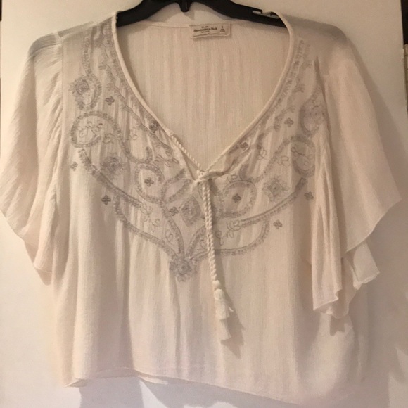 🚫🚫SOLD🚫🚫Front tie embroidered white blouse - Picture 4 of 4